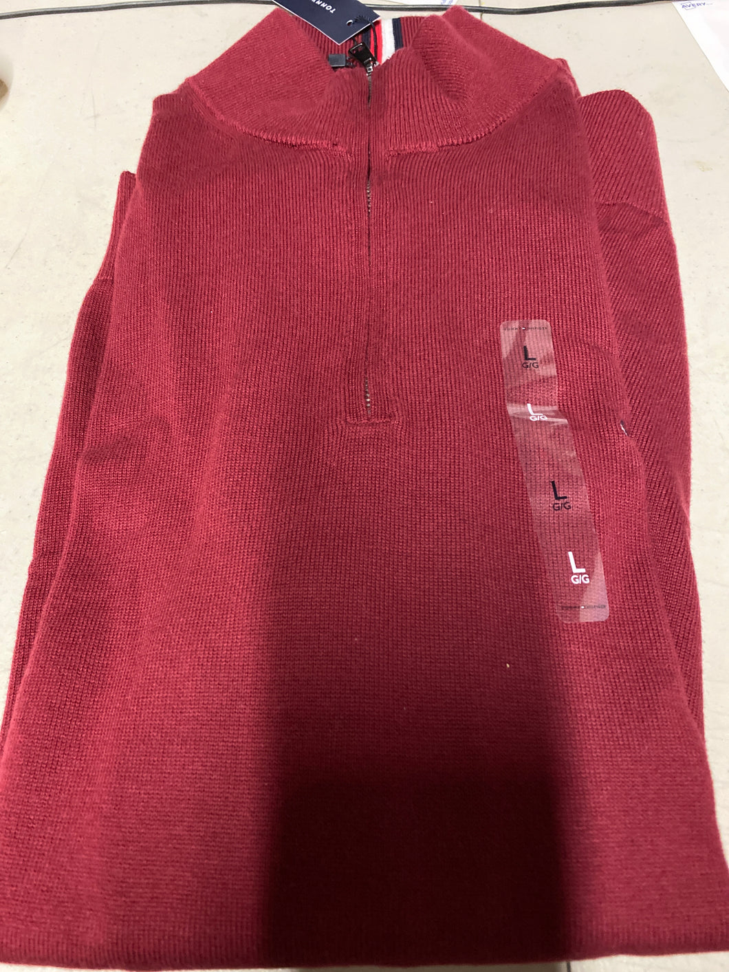 Tommy men half zip sweatshirt L 包郵