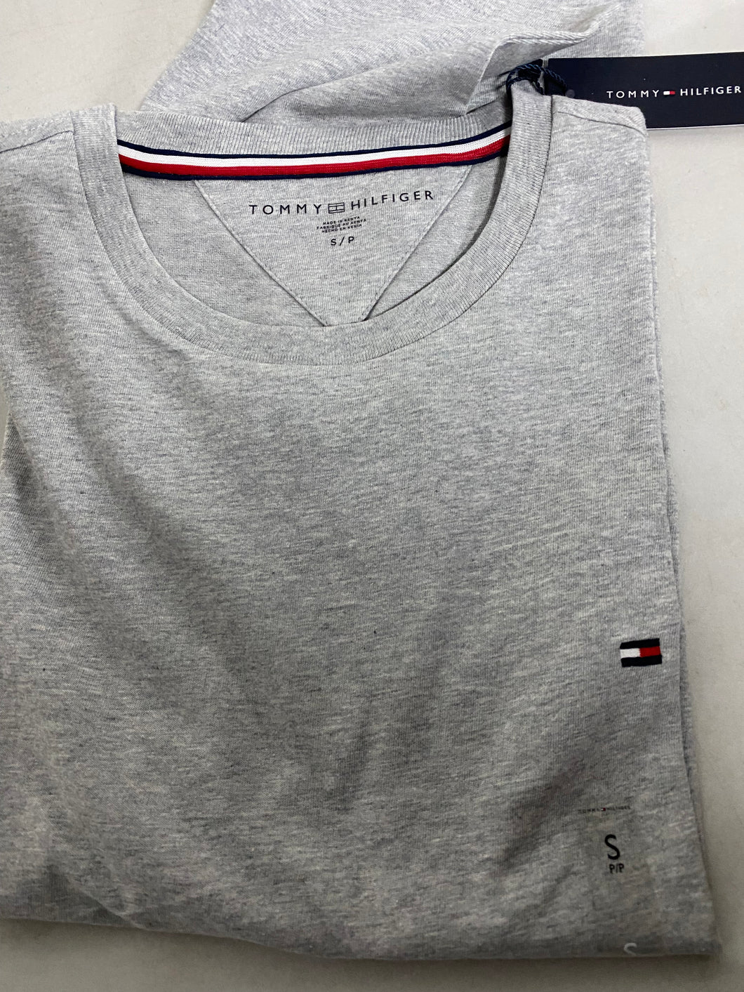 Tommy mens tee S 不包郵