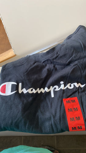 Champion women tee M 不包郵